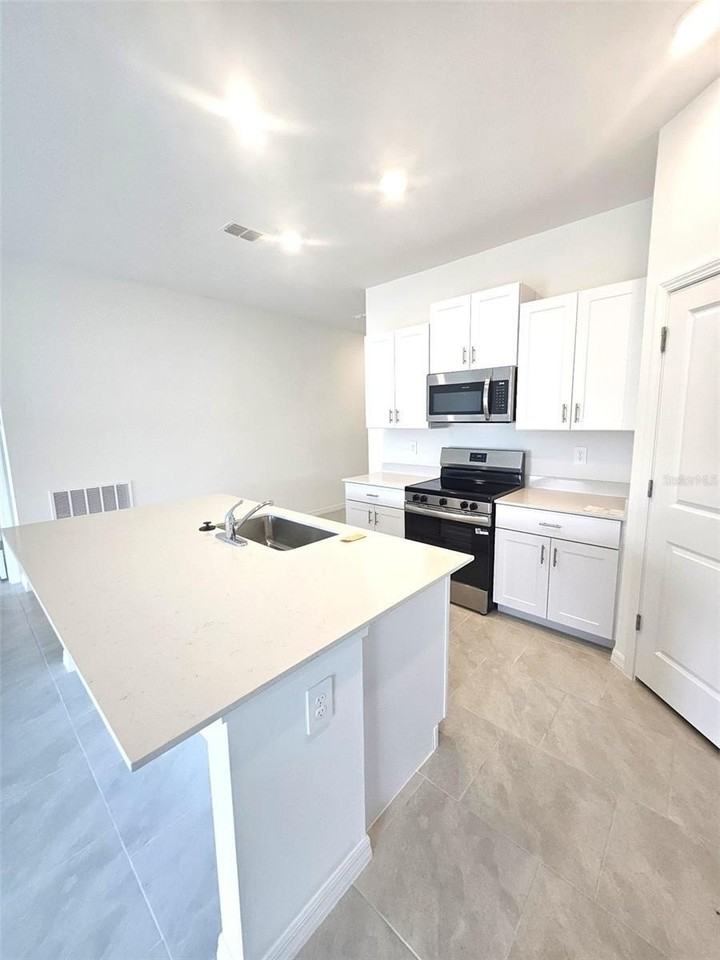 106 Leisure Pl - Photo 6 of 23