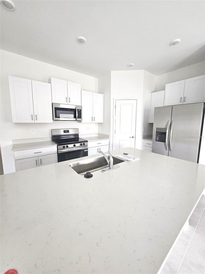 106 Leisure Pl - Photo 7 of 23