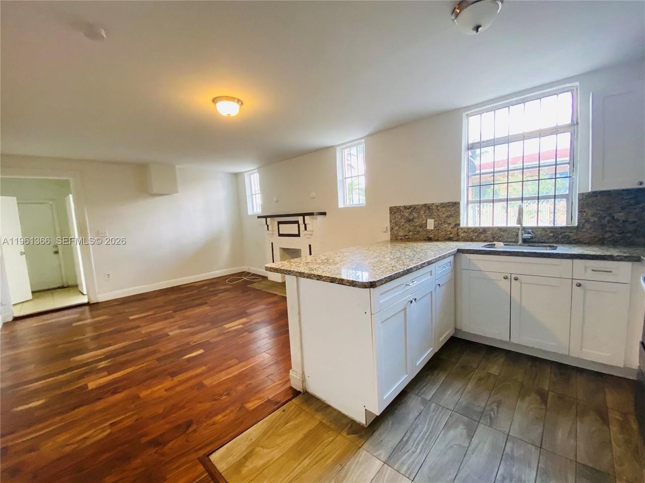 7936 Nw 5th Ave #1 - Photo 5 of 18