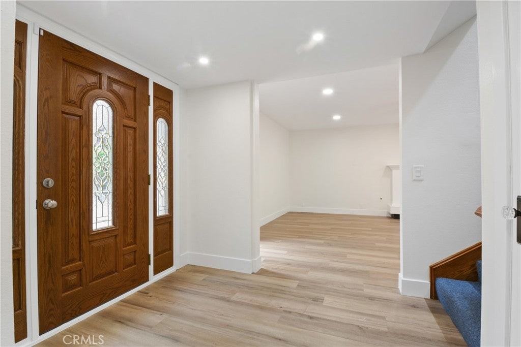 9434 Friendly Woods Ln - Photo 6 of 33