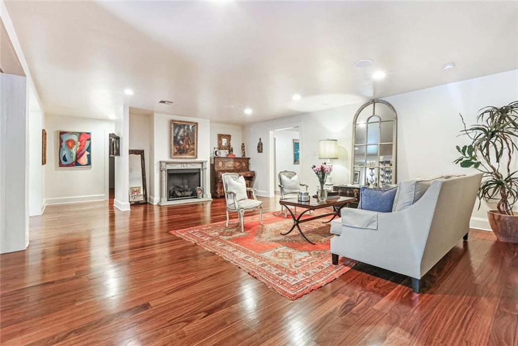 516 Betz Pl - Photo 4 of 35