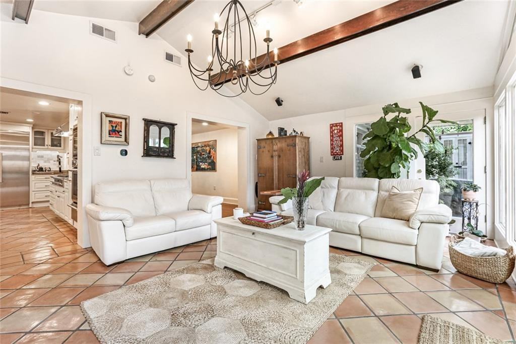 516 Betz Pl - Photo 7 of 35