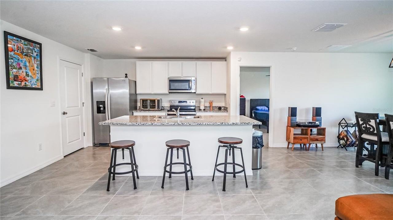 13253 Mylion Way - Photo 4 of 31