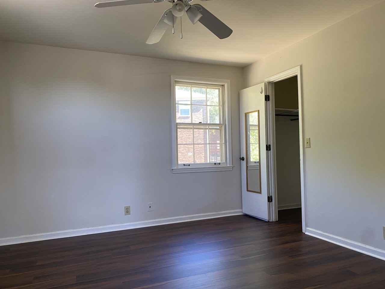 2824 Blair Blvd - Photo 6 of 8