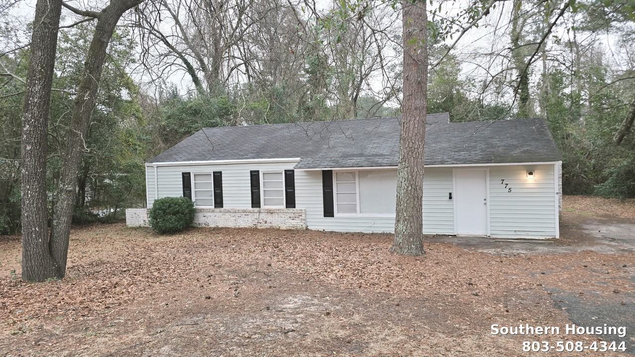 775 Sommer St Ne - Photo 2 of 13