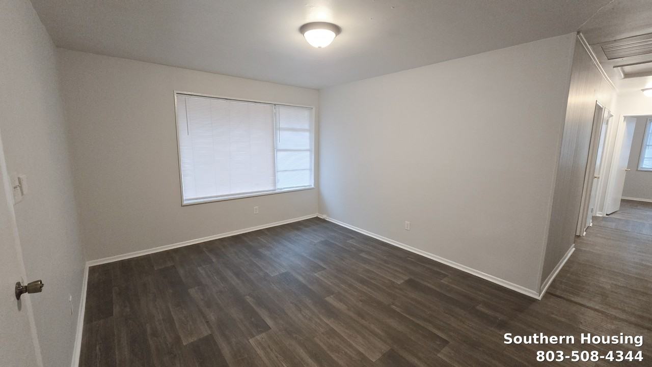 775 Sommer St Ne - Photo 5 of 13