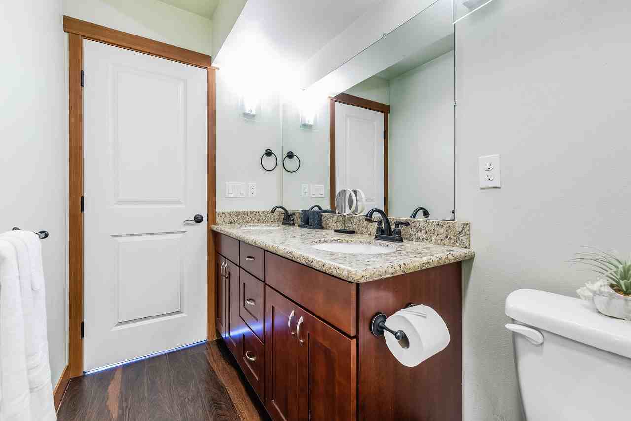 624 S 23rd St #LSTH - Photo 6 of 9