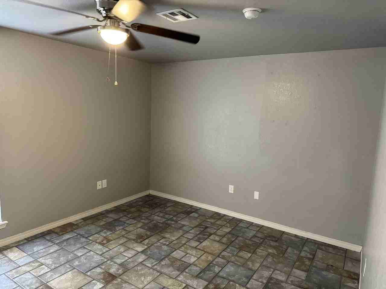 1200 N Cedar Ave #323 - Photo 5 of 13