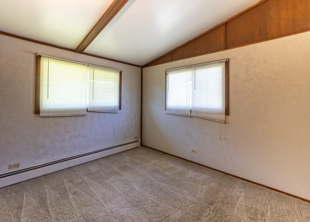 810 W Jackson St - Photo 6 of 15