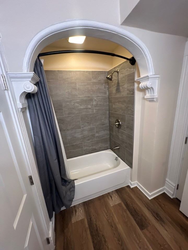 225 E E St #A - Photo 5 of 10