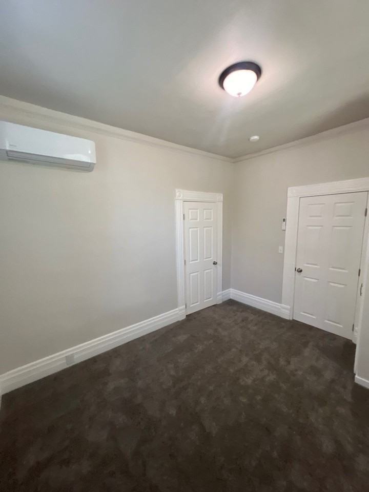 225 E E St #A - Photo 7 of 10