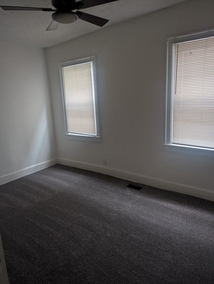 2128 N Pennsylvania St #1 - Photo 7 of 11