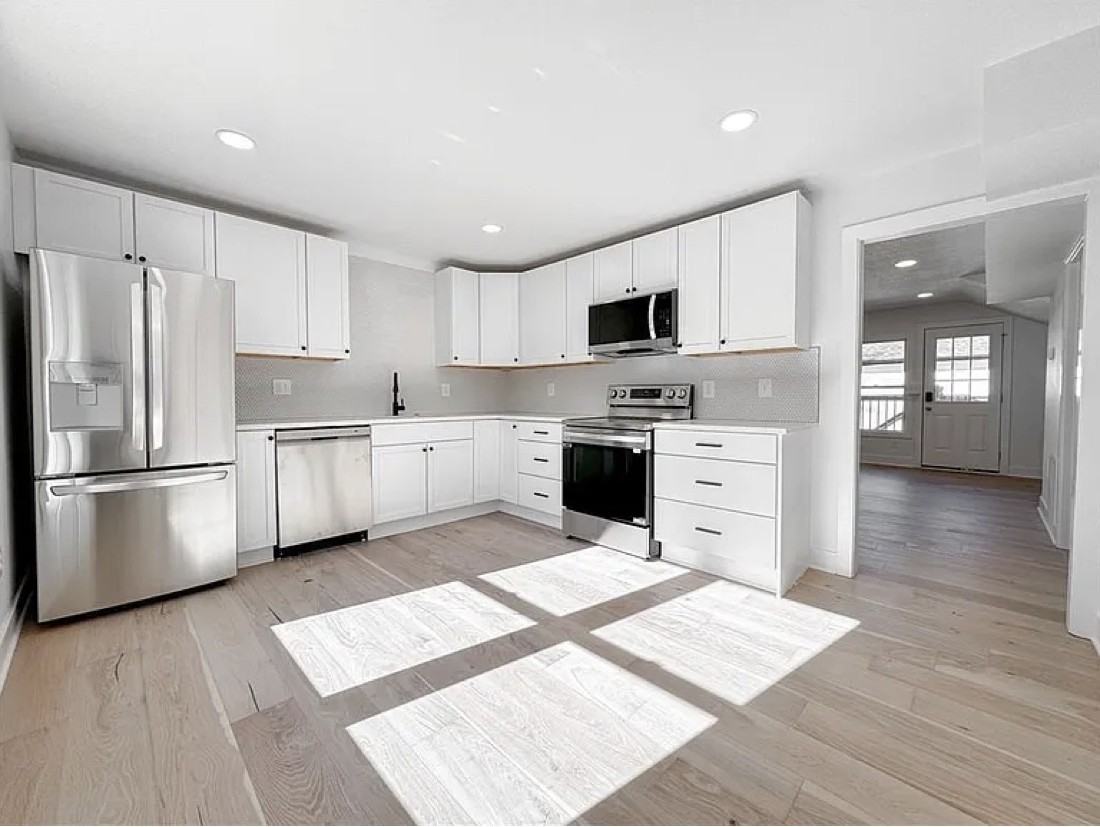 2630 Madison Ave #2 - Photo 6 of 16