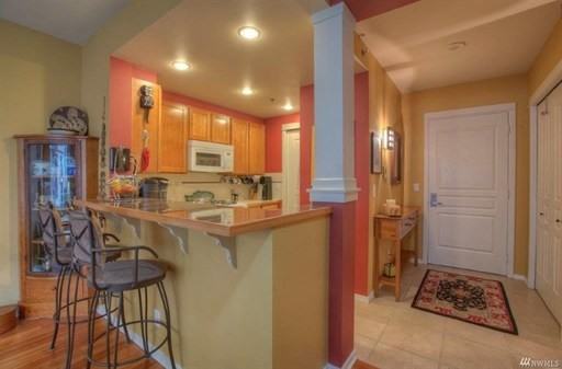 2801 1st Ave #413 - Photo 4 of 17