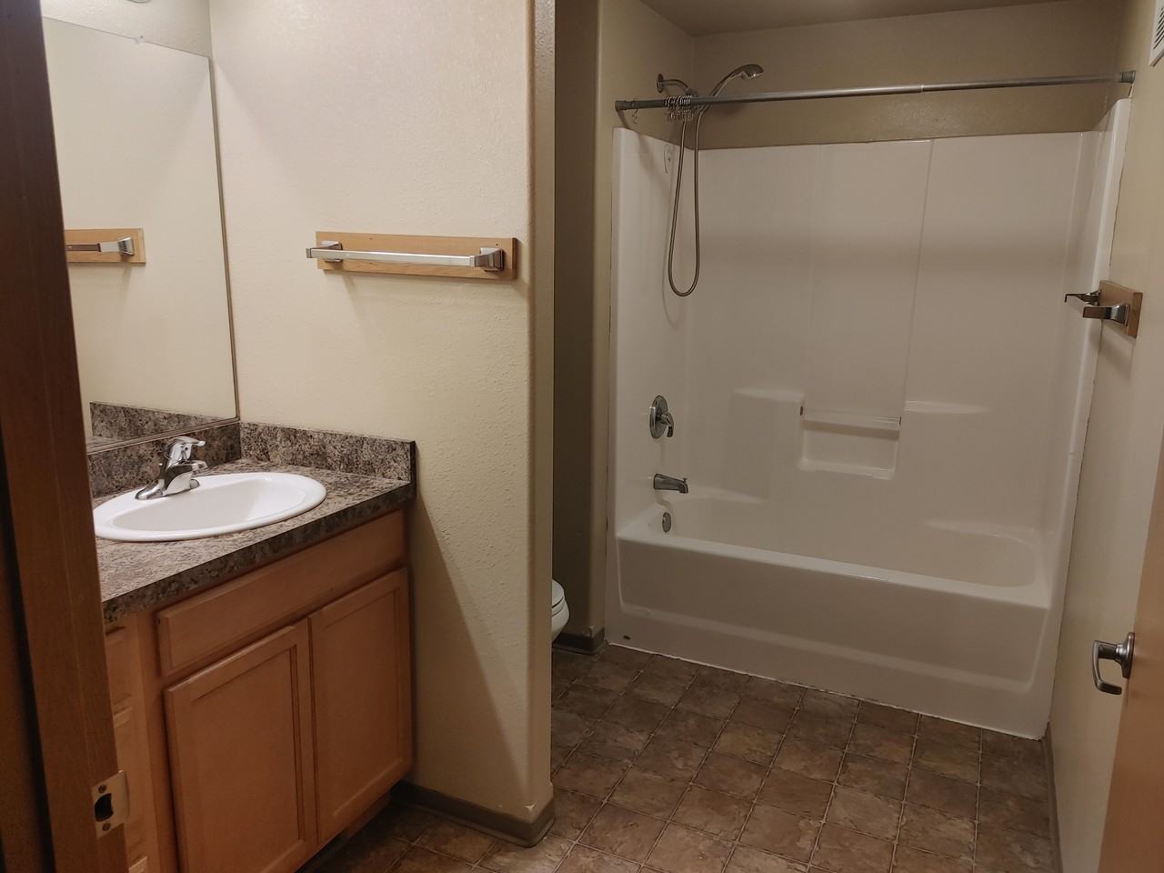 113 Timberlake Ave #113-205 - Photo 7 of 10