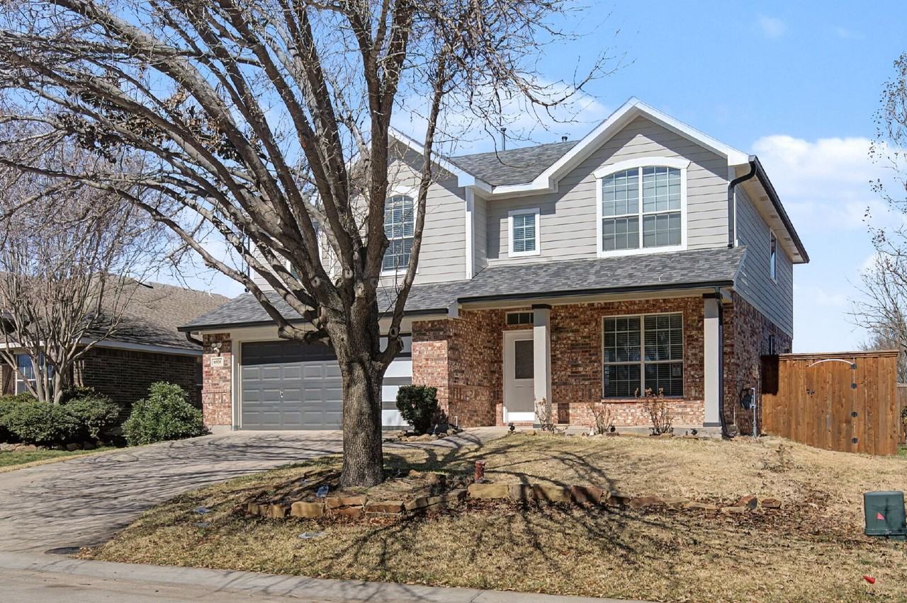 6920 Willow Crest Dr - Photo 3 of 40