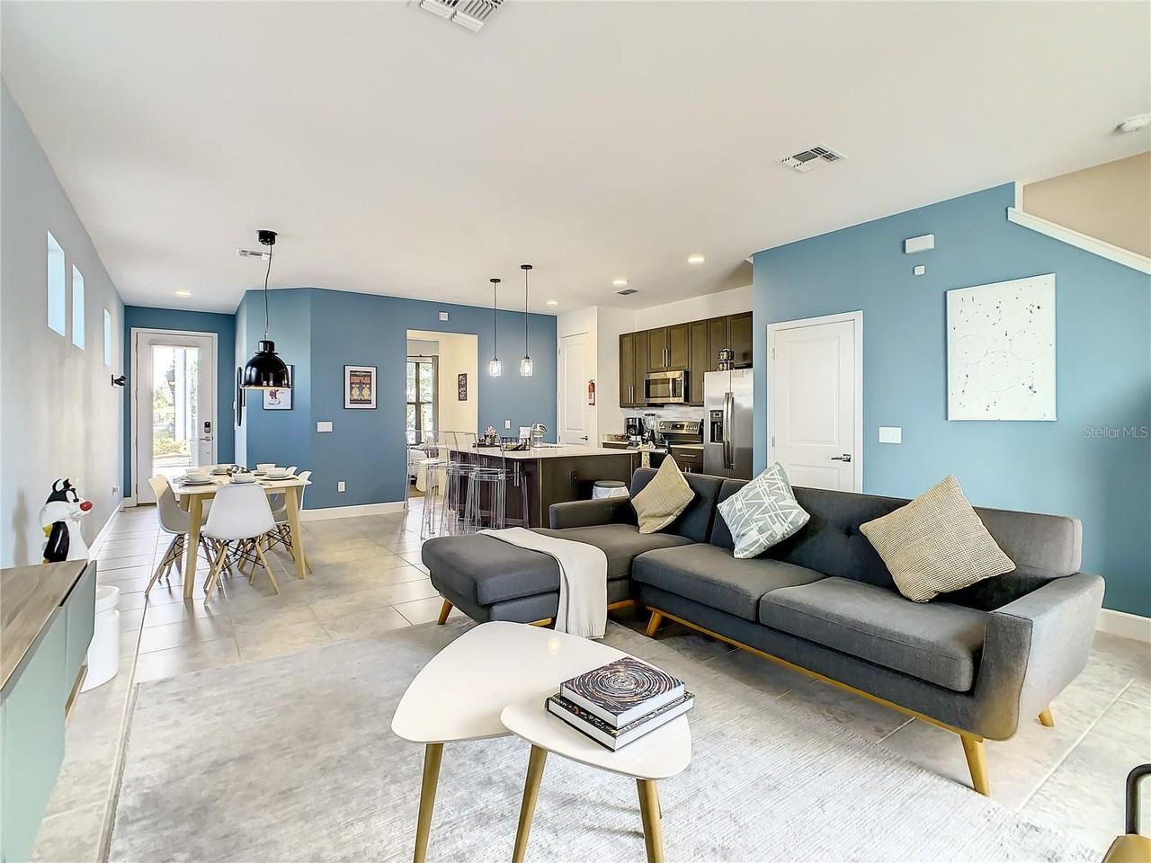 181 Villa Domani Cir - Photo 7 of 14