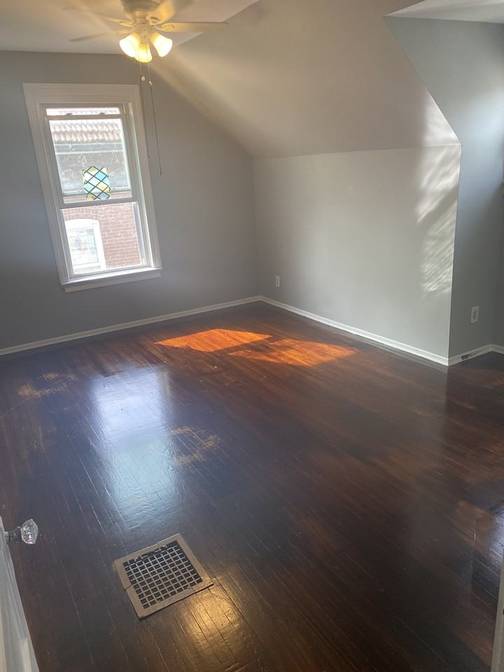 8512 Church Rd - Photo 5 of 11