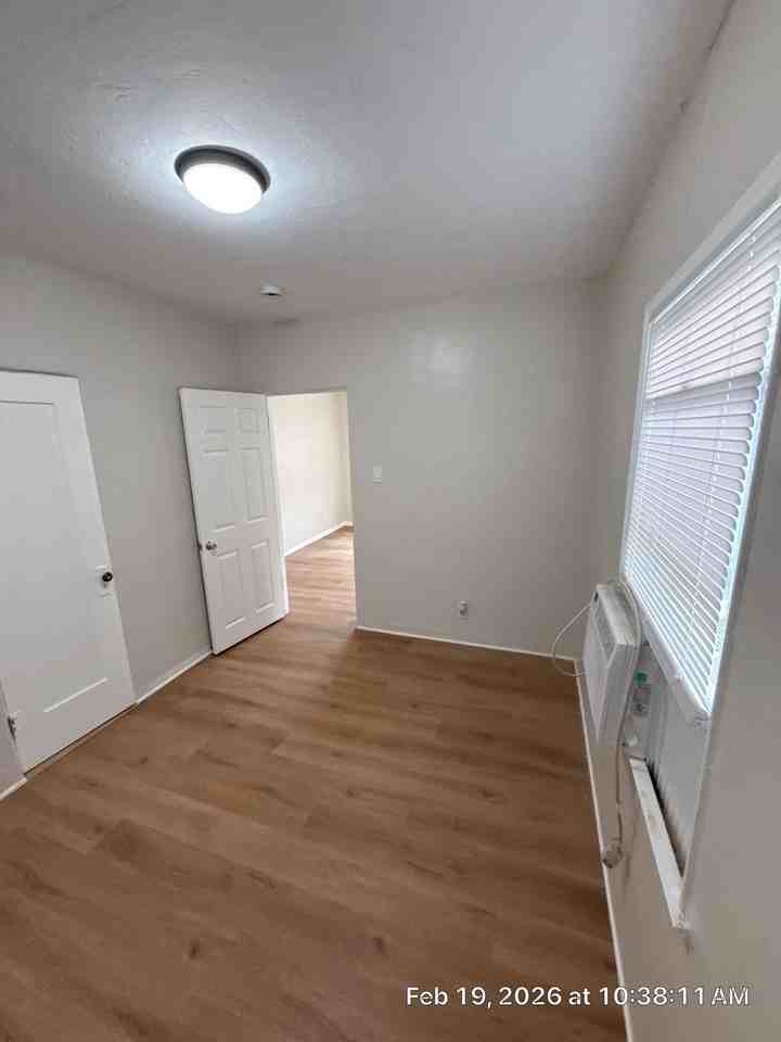 946 E Nocta St #948 - Photo 6 of 8