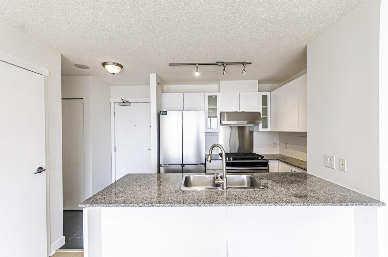 7555 Alderbridge Way #905 - Photo 4 of 27