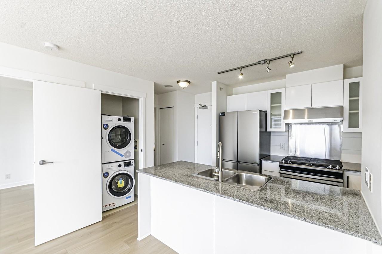 7555 Alderbridge Way #905 - Photo 5 of 27