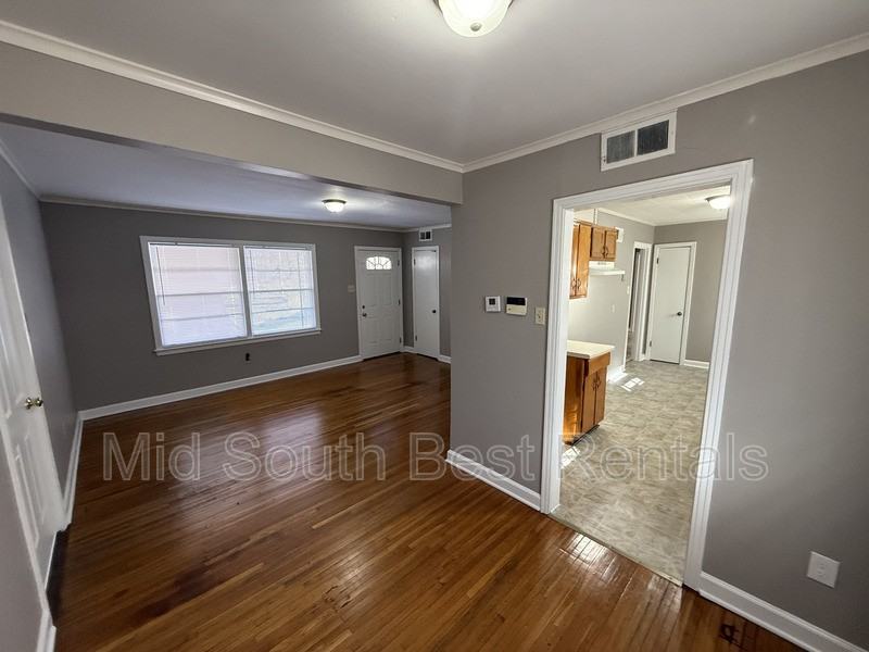 3848 Belleau St - Photo 3 of 16