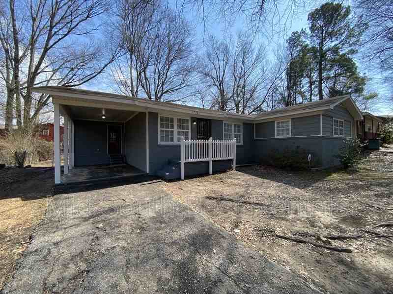 3756 Donna Dr - Photo 2 of 18