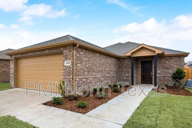 1411 Warringwood Dr - Photo 6 of 26