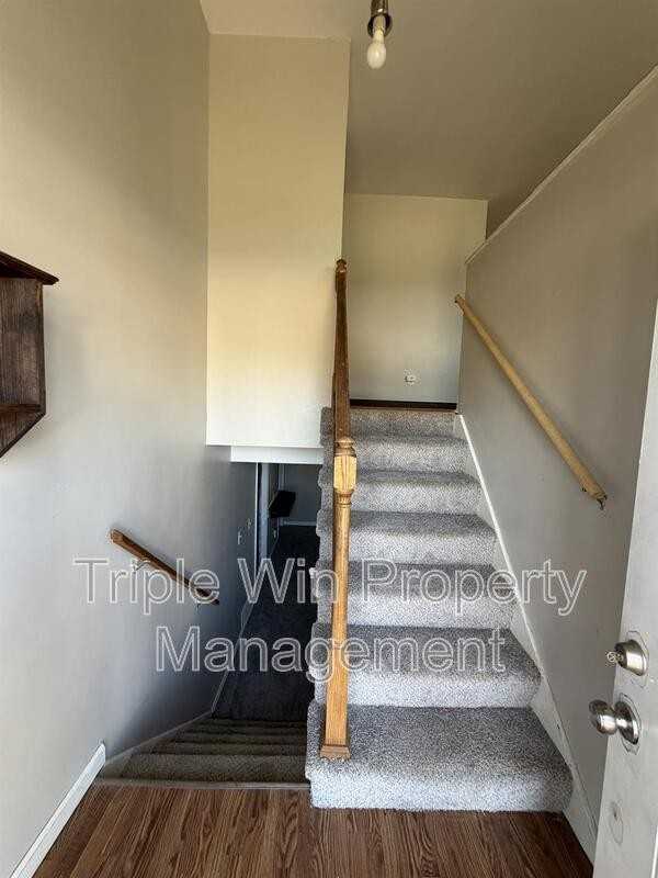 5243 Ville Maria Ln - Photo 6 of 35