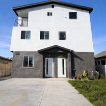 1731 E 68th St #D - Photo 1 of 1