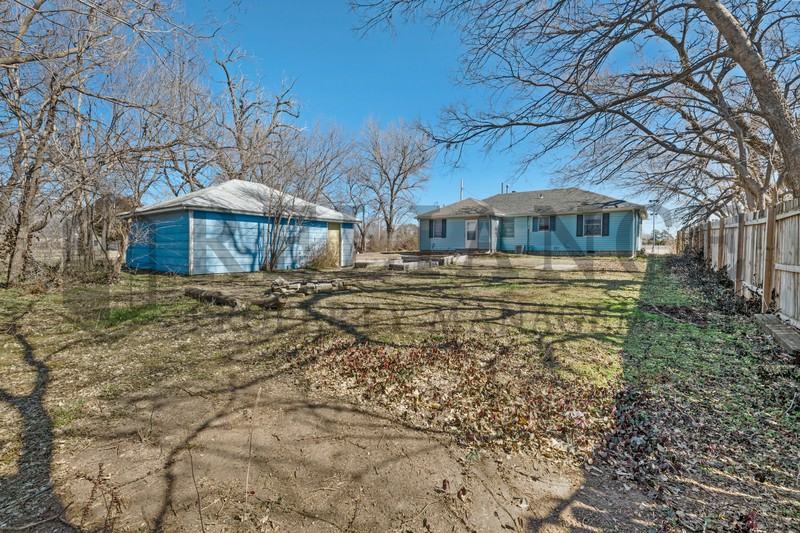 2225 N Chautauqua Ave - Photo 7 of 39