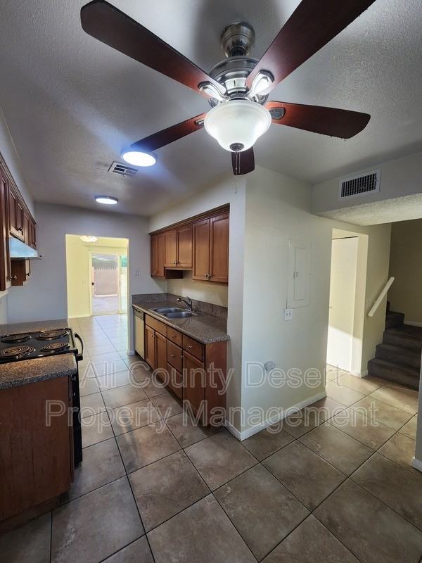 69180 Victoria Dr #5 - Photo 2 of 18