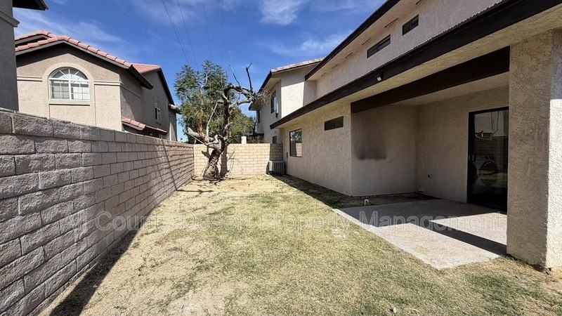 32525 Canyon Vista Rd #C - Photo 2 of 19