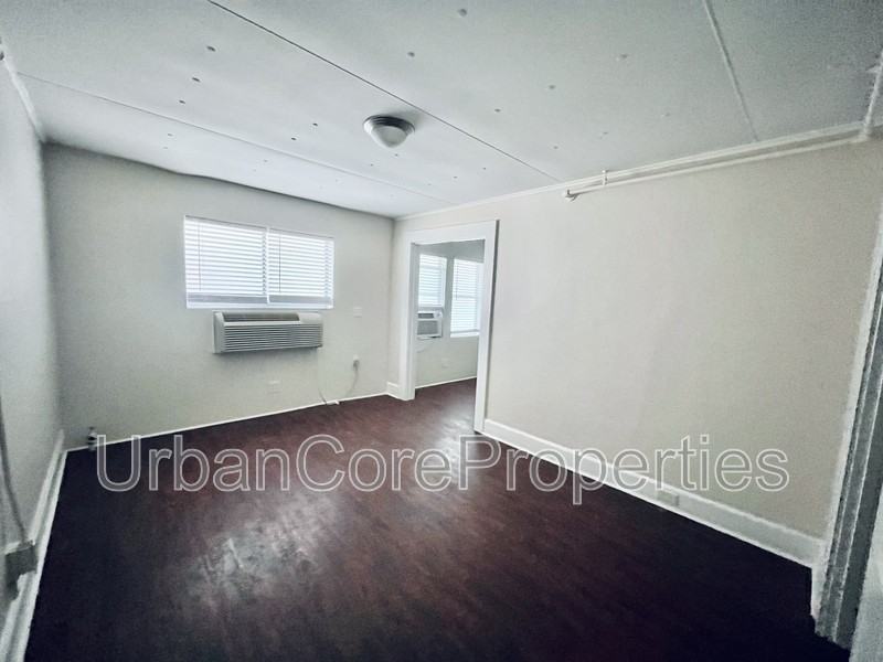 216 5th Ave N #210 - Photo 2 of 5