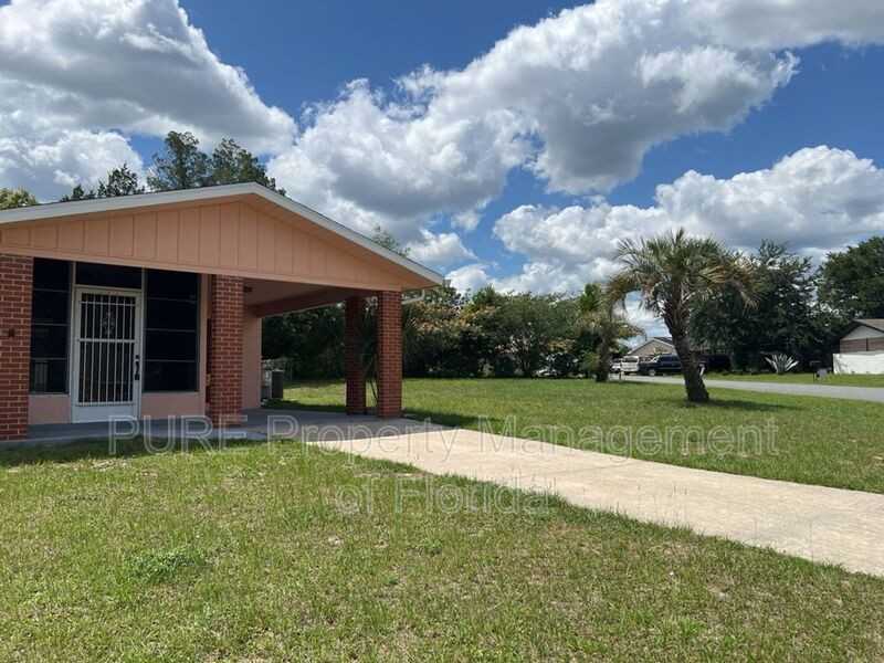 17 Bahia Loop - Photo 2 of 17