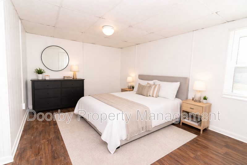 15 Sawyer St #1 - Photo 2 of 10