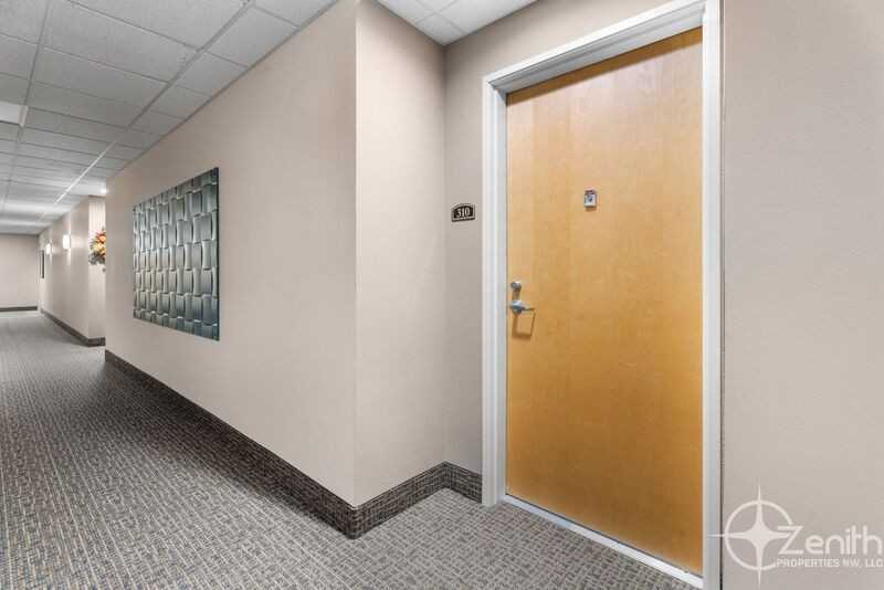 400 W 8th St #310 - Photo 4 of 25