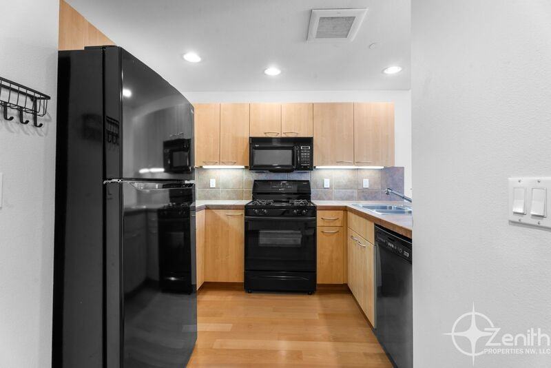 400 W 8th St #310 - Photo 6 of 25