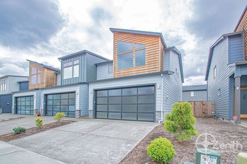 12323 Ne 116th Way - Photo 4 of 36