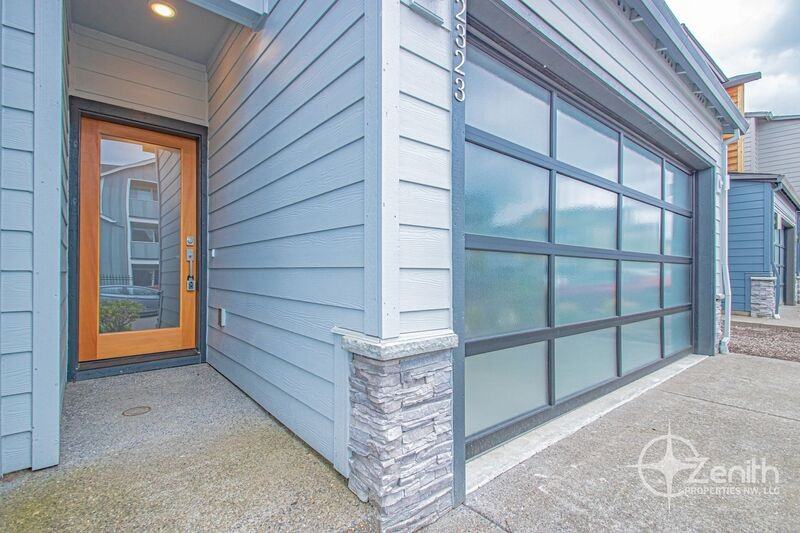 12323 Ne 116th Way - Photo 6 of 36