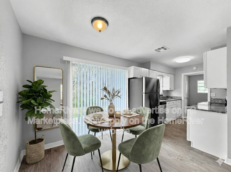 26 Channing Ave - Photo 3 of 24