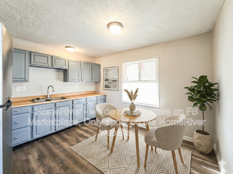 4824 N Katherine Dr - Photo 3 of 25