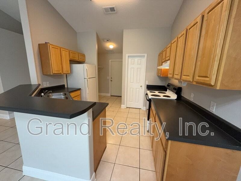 6901 Ella St - Photo 6 of 21