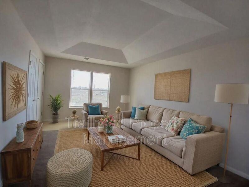 1110 N Noland Rd #E - Photo 6 of 23