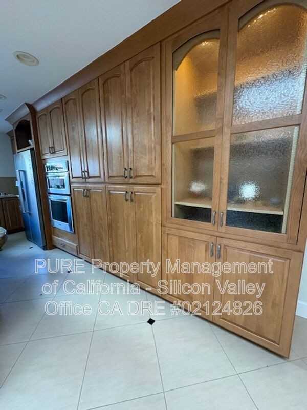 1411 Floyd Ave - Photo 6 of 21