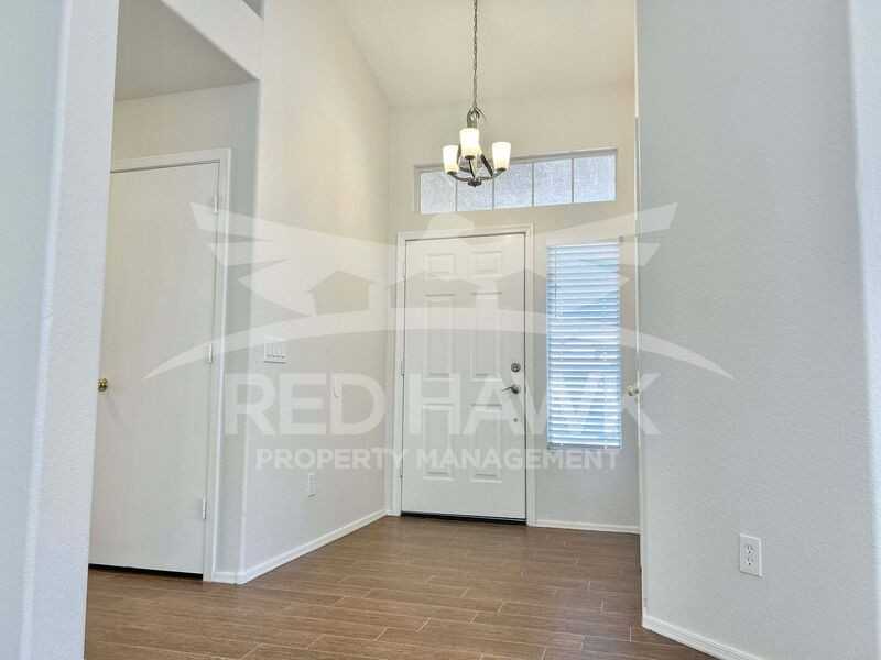 721 E Sheffield Ave - Photo 3 of 19