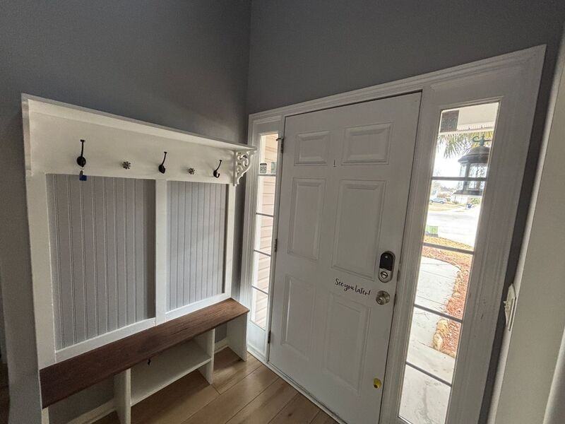 112 Salinas Ct - Photo 4 of 40