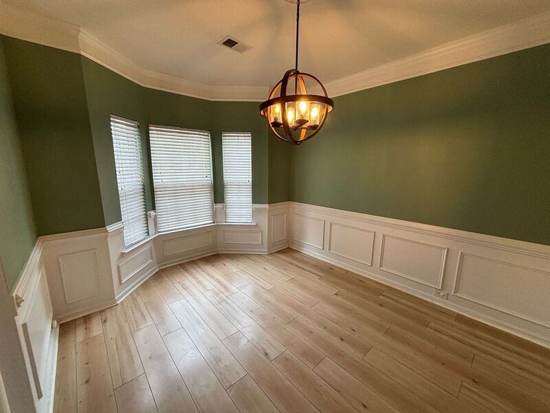 112 Salinas Ct - Photo 6 of 40