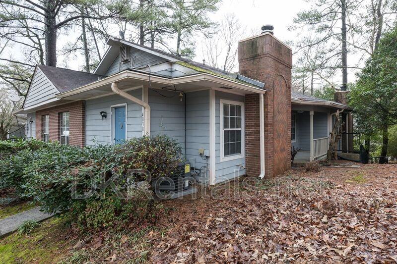 4838 Westridge Dr - Photo 4 of 18