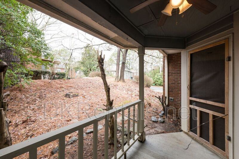 4838 Westridge Dr - Photo 7 of 18